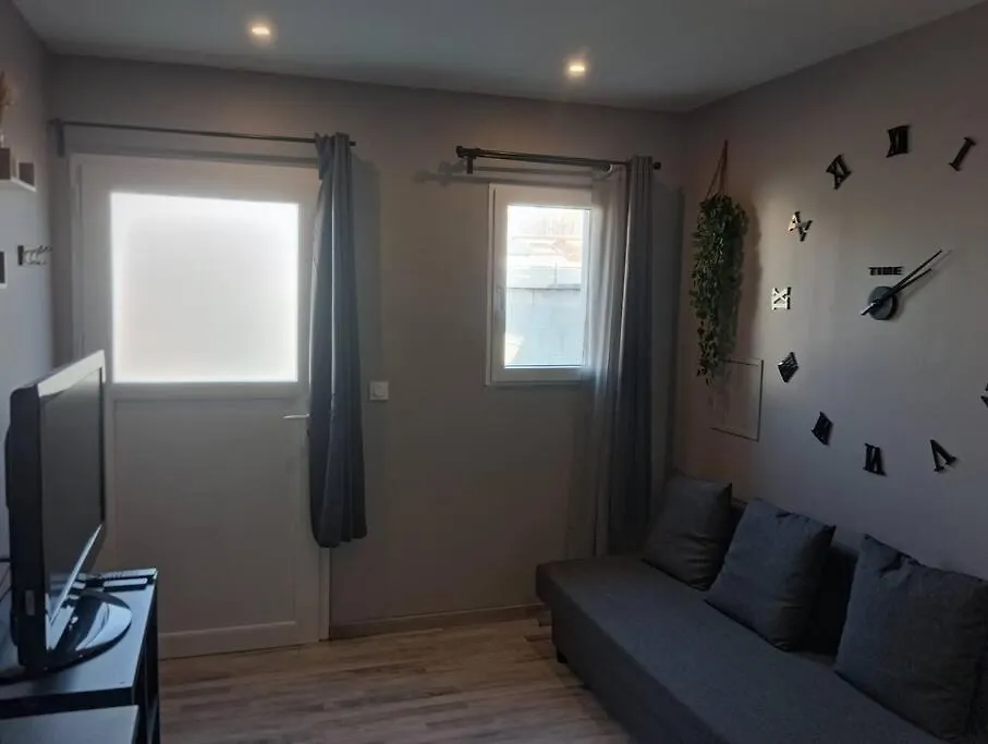 Chambre & Sdb Privee Avec Piscine En Bord De Via Rhona Sarras