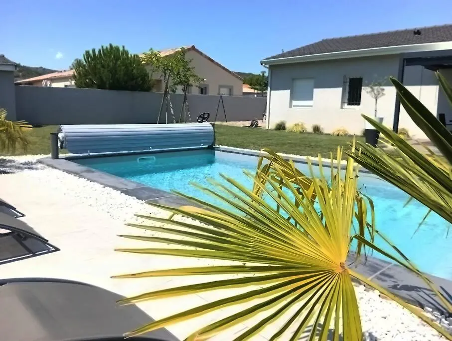 Apartment Chambre & Sdb Privee Avec Piscine En Bord De Via Rhona Sarras